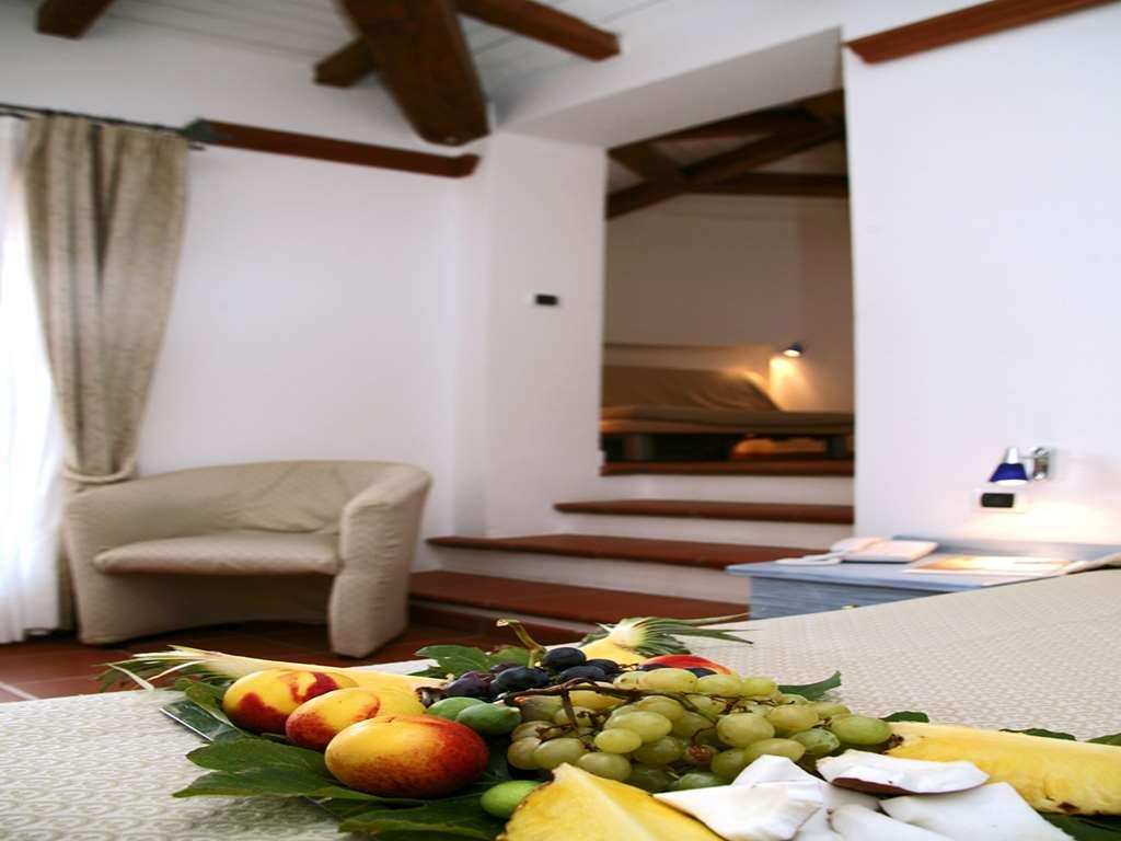 Hotel Palumbalza Porto Rotondo Bilik gambar